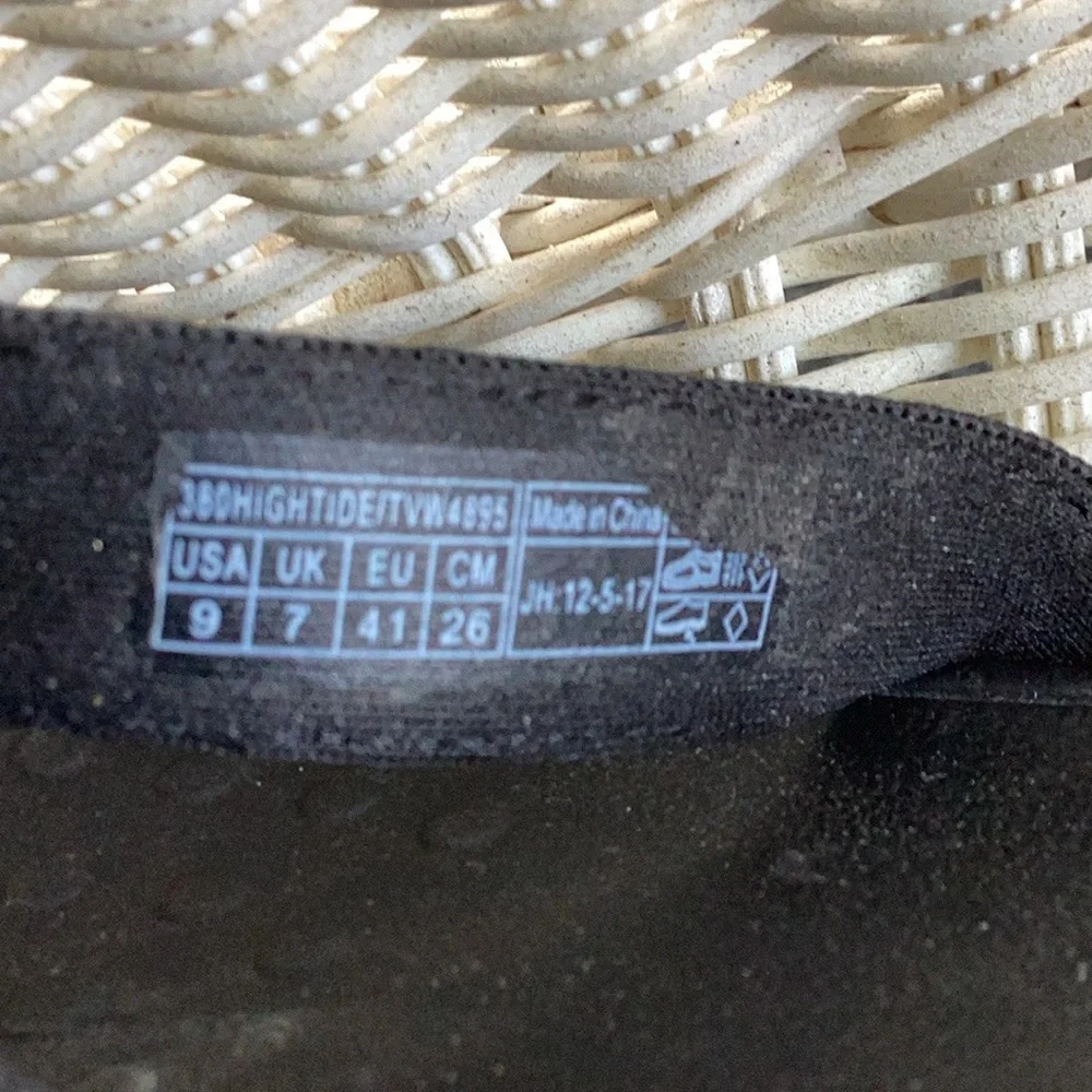 Vionic Tide II platform orthotic flip flop arch support sandals tropical beach 9